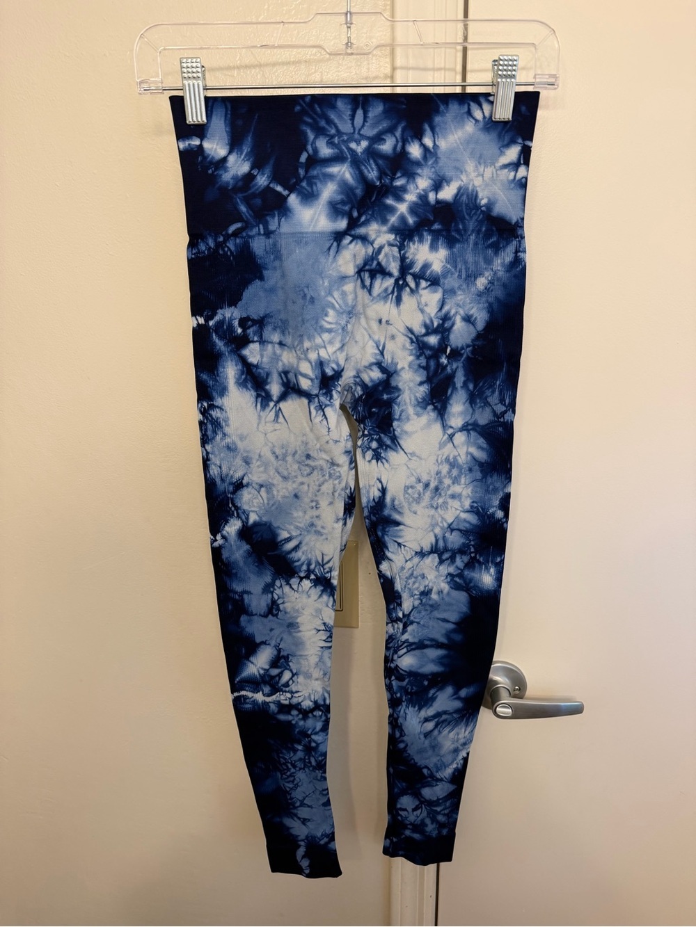 SET Active Blue Crush Tie-Dye Leggings Size S/M High Rise Athleisure